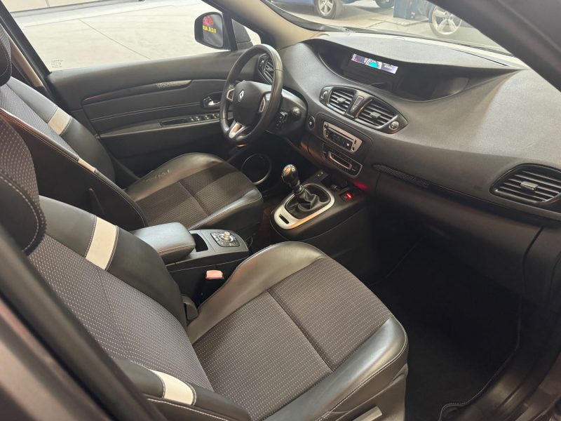 RENAULT SCENIC 1.6 dCi 130ch energy Dynamique eco² 