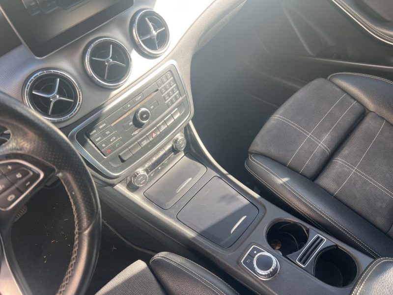 MERCEDES-BENZ CLASSE CLA 220 D 177 ch Business Executive 7G-DCT