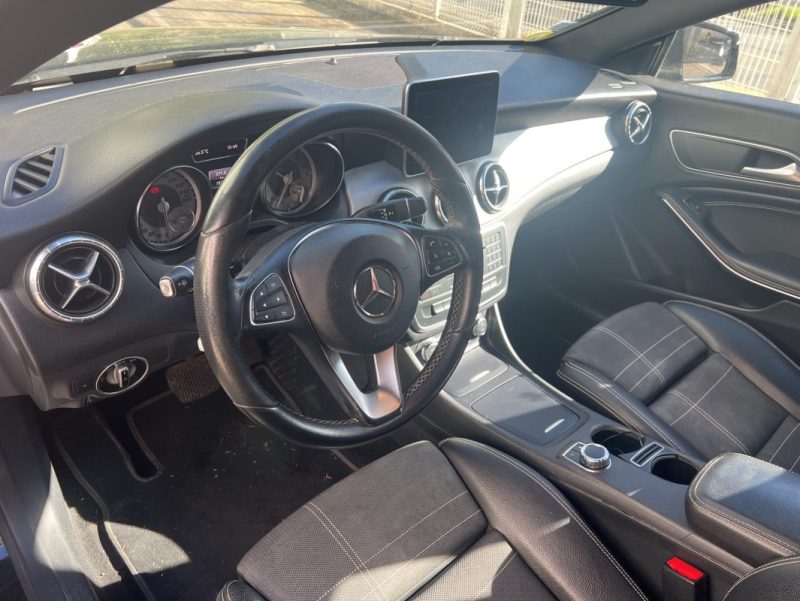 MERCEDES-BENZ CLASSE CLA 220 D 177 ch Business Executive 7G-DCT