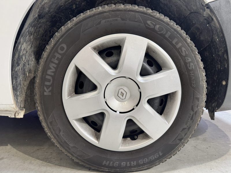 RENAULT KANGOO 1.5 DCI 75 CH 3 PLACES - DISTRI OK