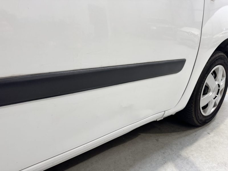 RENAULT KANGOO 1.5 DCI 75 CH 3 PLACES - DISTRI OK