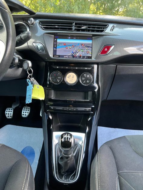 DS DS 3 BLUEHDI 100CH SO CHIC