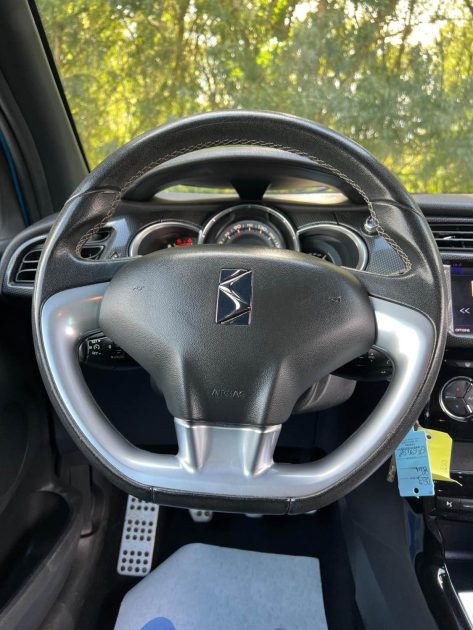 DS DS 3 BLUEHDI 100CH SO CHIC