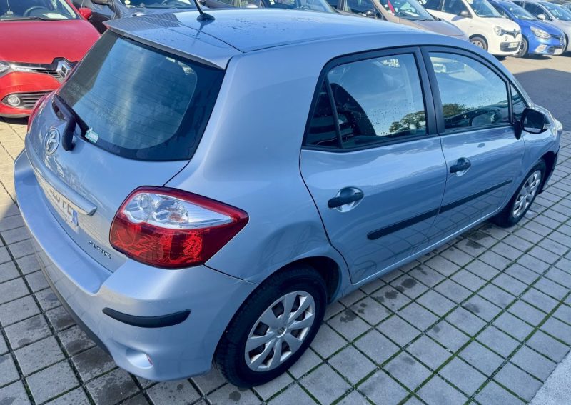 TOYOTA AURIS 100 VVT-I START&STOP ACTIVE 5P