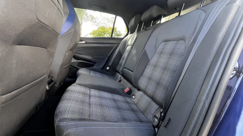 VOLKSWAGEN GOLF 8 GTE 1.4 EHYBRID 245CH DSG 2022 / Véhicule Français 1ere main