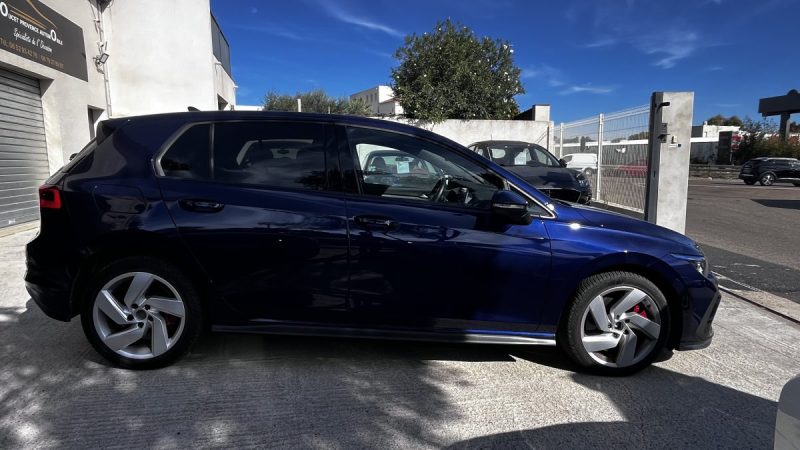 VOLKSWAGEN GOLF 8 GTE 1.4 EHYBRID 245CH DSG 2022 / Véhicule Français 1ere main