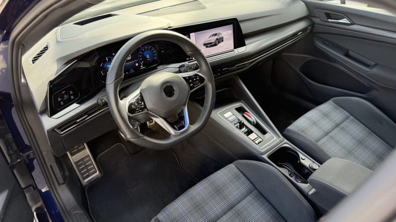 VOLKSWAGEN GOLF 8 GTE 1.4 EHYBRID 245CH DSG 2022 / Véhicule Français 1ere main