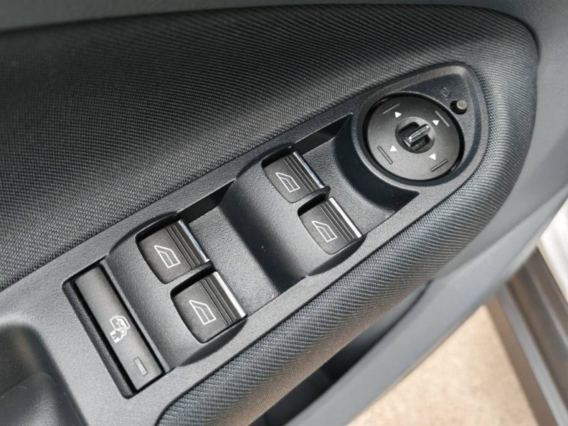 Ford C-MAX 2.0l TDCi TITANIUM 140ch - Garantie 6 mois