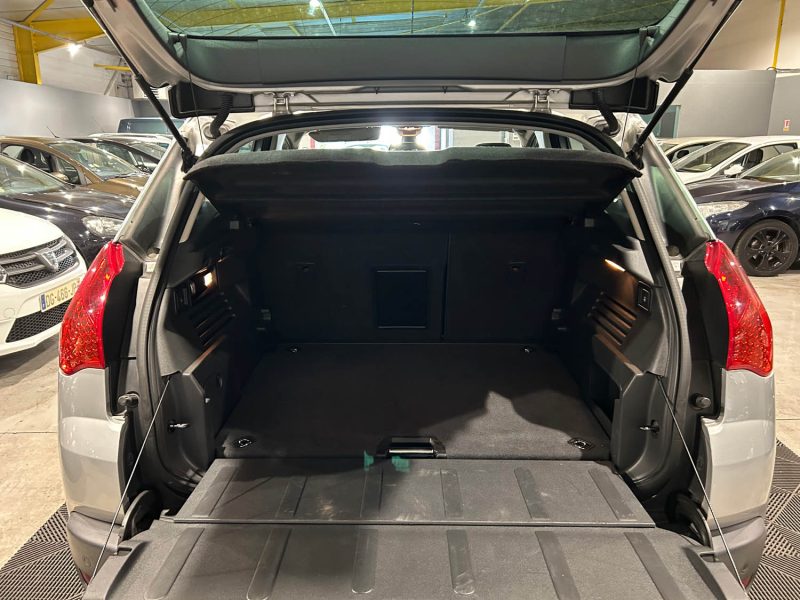 PEUGEOT 3008 1.6I - 16V 120CH