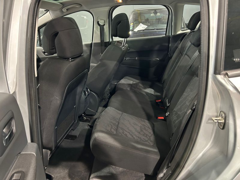 PEUGEOT 3008 1.6I - 16V 120CH