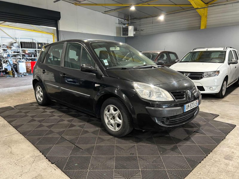 RENAULT MEGANE SCENIC AUTHENTIQUE 1.5DCI 105CH 