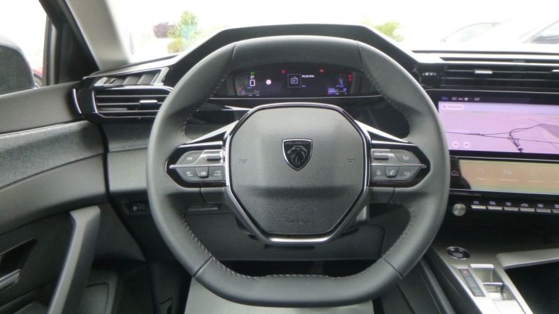 PEUGEOT 308  BLUEHDI 130CH S S EAT8 ALLURE 2025