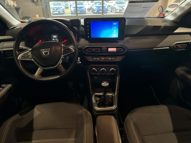 DACIA SANDERO  STEPWAY CONFORT ECO-G 100 / CARTE MAIN LIBRE / 1ERE MAIN / ENTRETIEN RENAULT  2021