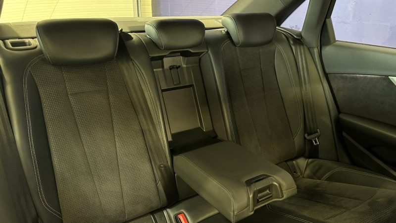 Audi A4 Limousine B9 2.0 TDI 150ch S-Line - S-Tronic - Toit ouvrant - Carplay - Virtual Cockpit