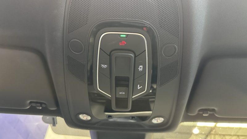 Audi A4 Limousine B9 2.0 TDI 150ch S-Line - S-Tronic - Toit ouvrant - Carplay - Virtual Cockpit