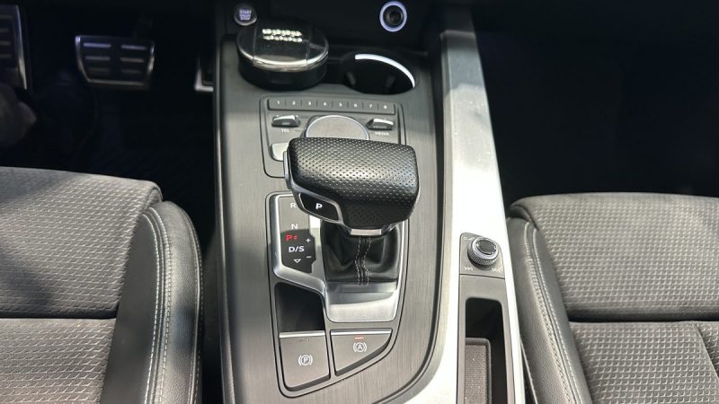 Audi A4 Limousine B9 2.0 TDI 150ch S-Line - S-Tronic - Toit ouvrant - Carplay - Virtual Cockpit