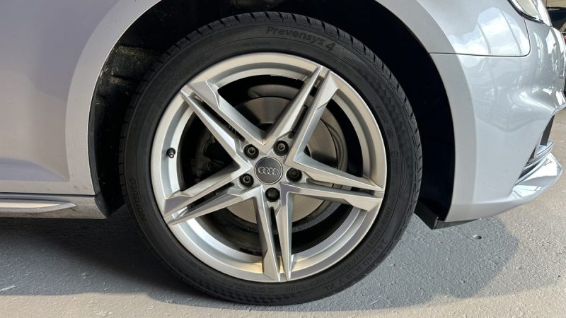 Audi A4 Limousine B9 2.0 TDI 150ch S-Line - S-Tronic - Toit ouvrant - Carplay - Virtual Cockpit