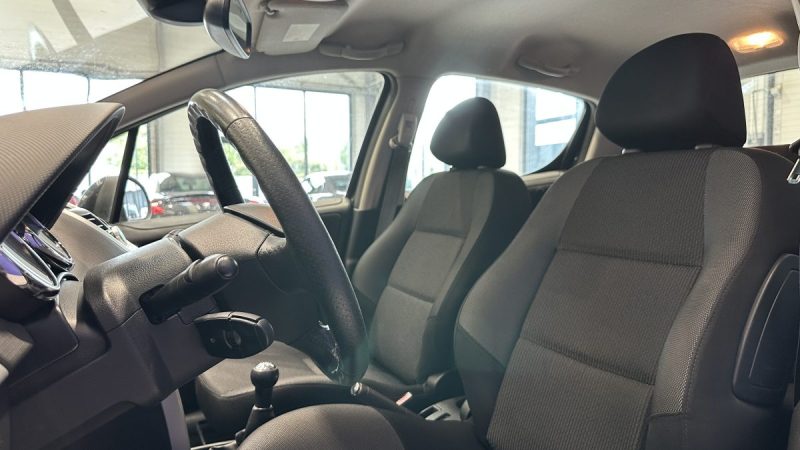 Peugeot 207 1.4 VTi 95ch Premium - Dossier de factures