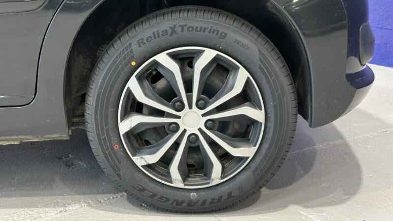 Peugeot 207 1.4 VTi 95ch Premium - Dossier de factures