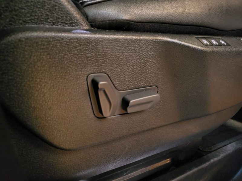 CITROEN JUMPY SPACE TOURERXL 2.0 BlueHDi 150cv SHINE S&S / TOIT PANO / SIEGES ELECTRIQUES CHAUFFANTS