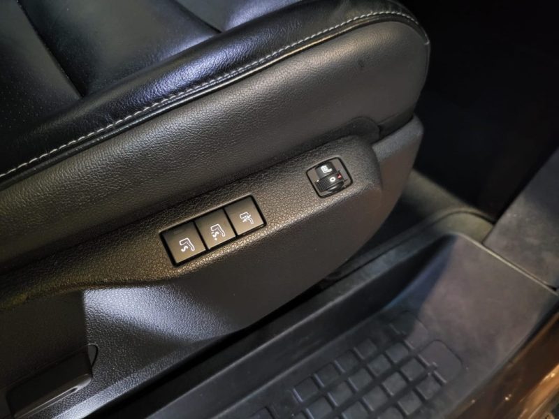 CITROEN JUMPY SPACE TOURERXL 2.0 BlueHDi 150cv SHINE S&S / TOIT PANO / SIEGES ELECTRIQUES CHAUFFANTS