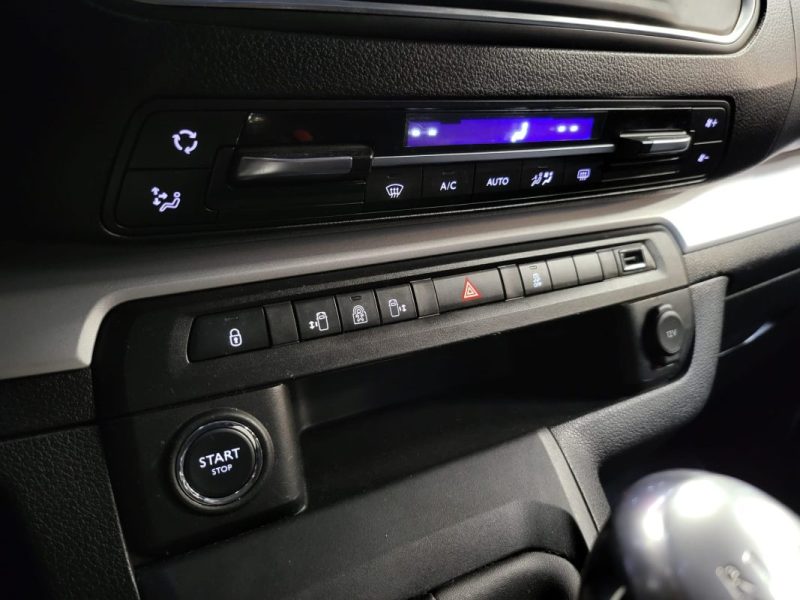 CITROEN JUMPY SPACE TOURERXL 2.0 BlueHDi 150cv SHINE S&S / TOIT PANO / SIEGES ELECTRIQUES CHAUFFANTS