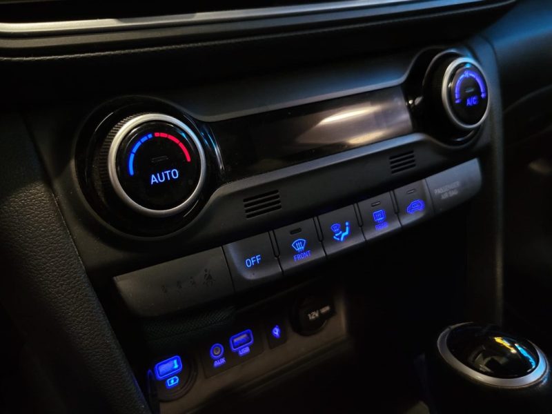 HYUNDAI KONA 1.6 CRDi 136ch EXECUTIVE TOIT OUVRANT / APPLE CARPLAY / SIEGES CHAUFFANTS