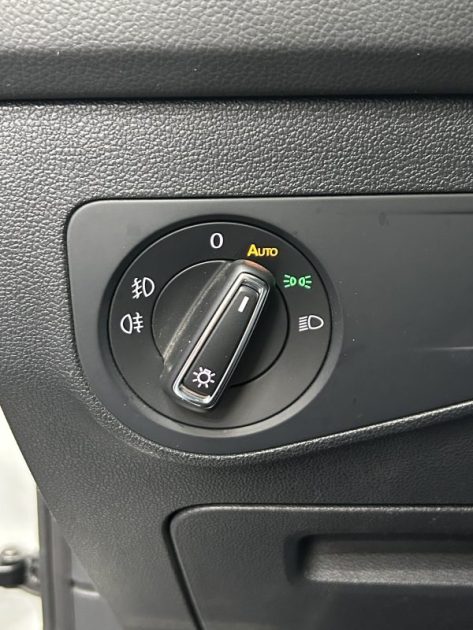 VOLKSWAGEN TIGUAN 2.0 TDI 150CH BLUEMOTION TECHNOLOGY R LINE 2017