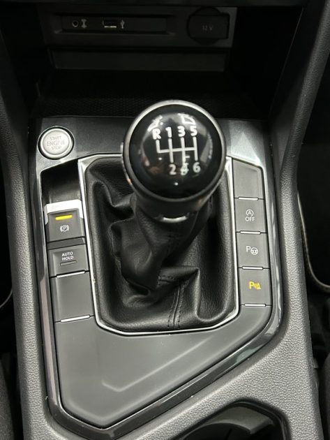 VOLKSWAGEN TIGUAN 2.0 TDI 150CH BLUEMOTION TECHNOLOGY R LINE 2017