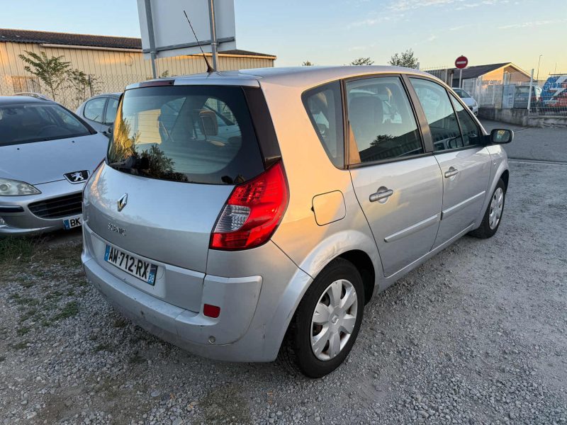Renault Scenic 1.5 Dci 105 Ch Garantie 