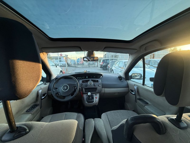 Renault Scenic 1.5 Dci 105 Ch Garantie 