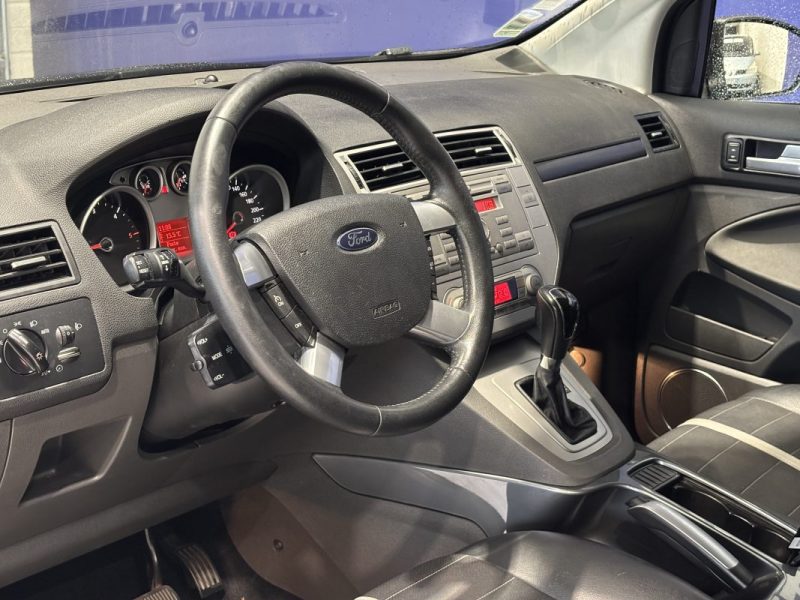 Ford Kuga 2.0 TDCi 163ch 4x4 Titanium - Vidange de boite et distribution faites