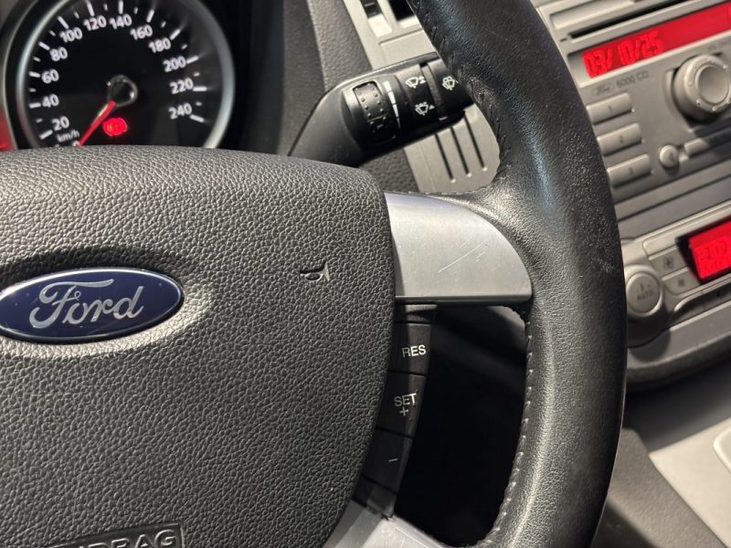 Ford Kuga 2.0 TDCi 163ch 4x4 Titanium - Vidange de boite et distribution faites