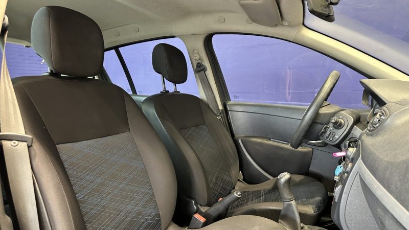 Renault Clio 3 1.5 dCi 85ch Expression - Dossier de factures