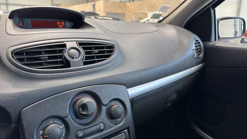 Renault Clio 3 1.5 dCi 85ch Expression - Dossier de factures