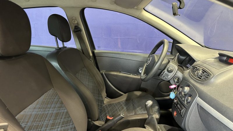 Renault Clio 3 1.5 dCi 85ch Expression - Dossier de factures