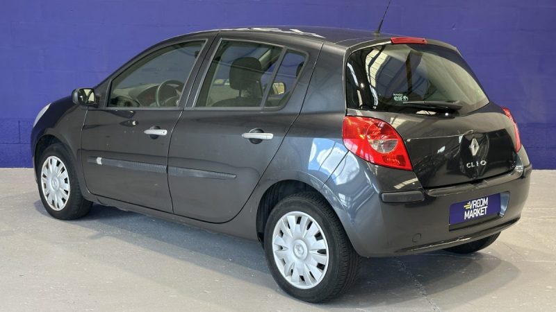 Renault Clio 3 1.5 dCi 85ch Expression - Dossier de factures