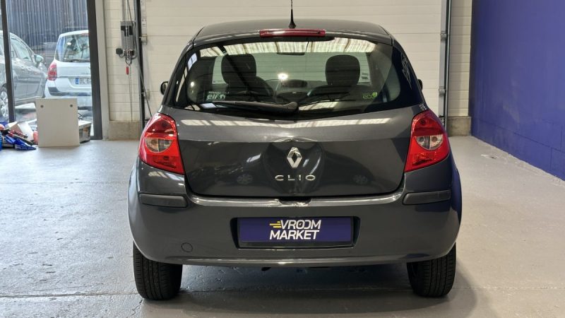 Renault Clio 3 1.5 dCi 85ch Expression - Dossier de factures