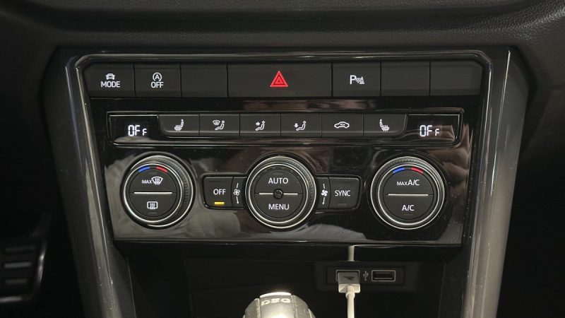 Volkswagen T-Roc 2.0 TDI 150ch R-Line Edition DSG7 - Sièges chauffants - Carplay