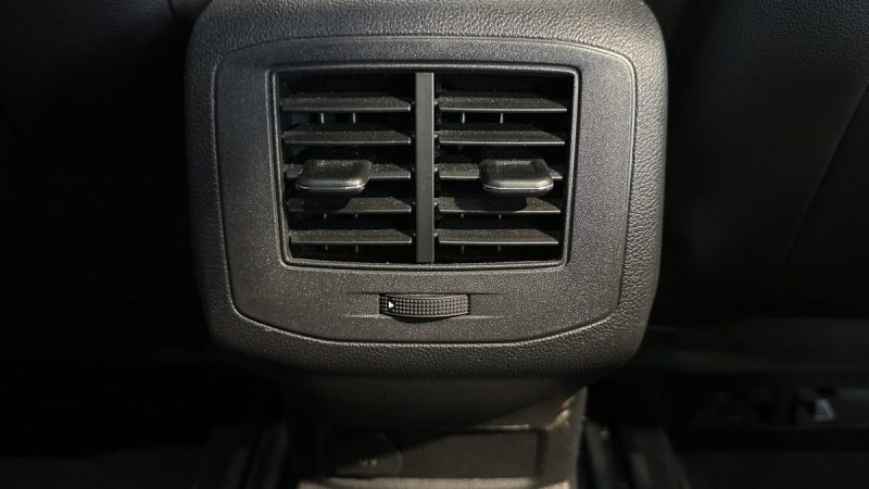 Volkswagen T-Roc 2.0 TDI 150ch R-Line Edition DSG7 - Sièges chauffants - Carplay