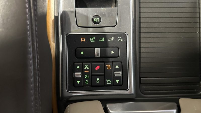 Range Rover Sport 3.0 TDV6 256ch HSE - Moteur remplacé - Amortisseurs neufs