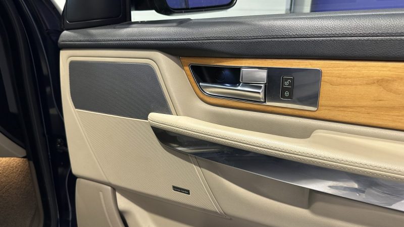 Range Rover Sport 3.0 TDV6 256ch HSE - Moteur remplacé - Amortisseurs neufs