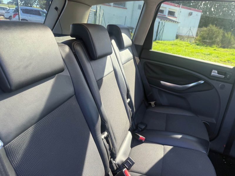 FORD FOCUS C-MAX 2.0 TDCI FAP 136CV TITANIUM DEPÔT-VENTE