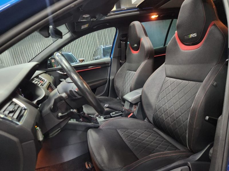 SKODA OCTAVIA Combi RS 2.0 TSi 245 DSG*PANO*ACC*CAMERA*19P*