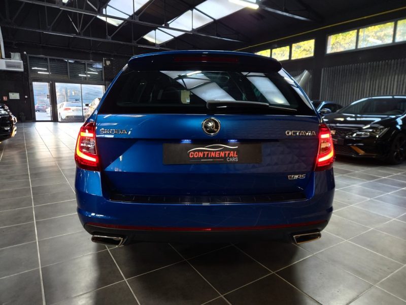 SKODA OCTAVIA Combi RS 2.0 TSi 245 DSG*PANO*ACC*CAMERA*19P*