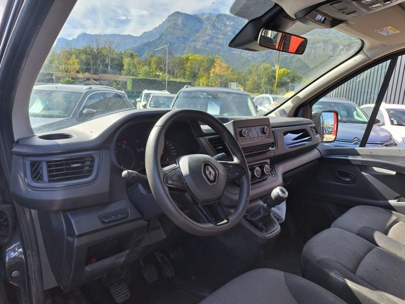RENAULT TRAFIC L2 2.0 BLUE DCI 150CH INTENS 9 PLACES 