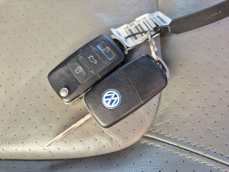 VOLKSWAGEN NEW BEETLE 1.9 TDI 105 2007