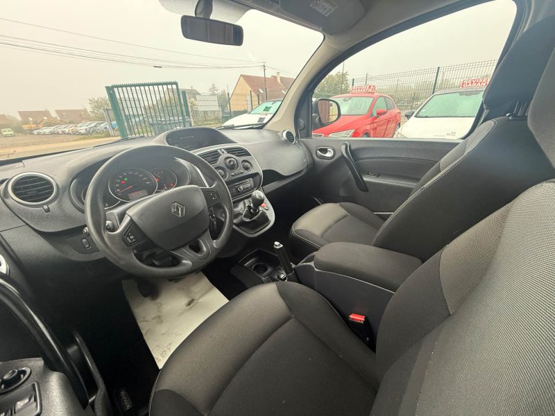 RENAULT KANGOO 2 EXTREM  - 1.2I TCE 115CV 16V 2018 TOIT OUVRANT 
