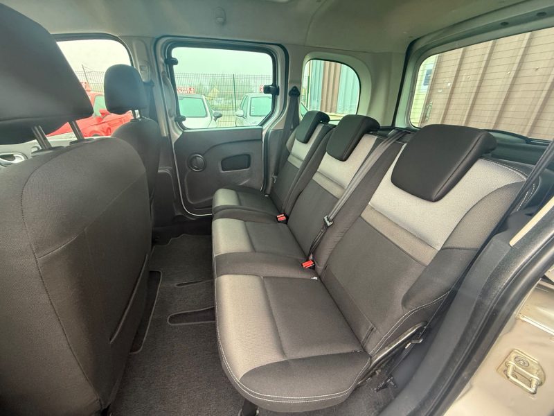 RENAULT KANGOO 2 EXTREM  - 1.2I TCE 115CV 16V 2018 TOIT OUVRANT 