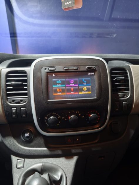 RENAULT RENAULT TRAFIC 3 L2 1.6 DCI 125 CV VERSION 9 PLACES OU VAN AMENAGE  L2 1.6 DCI 125CH ENERGY LIFE 9 PLACES 2016